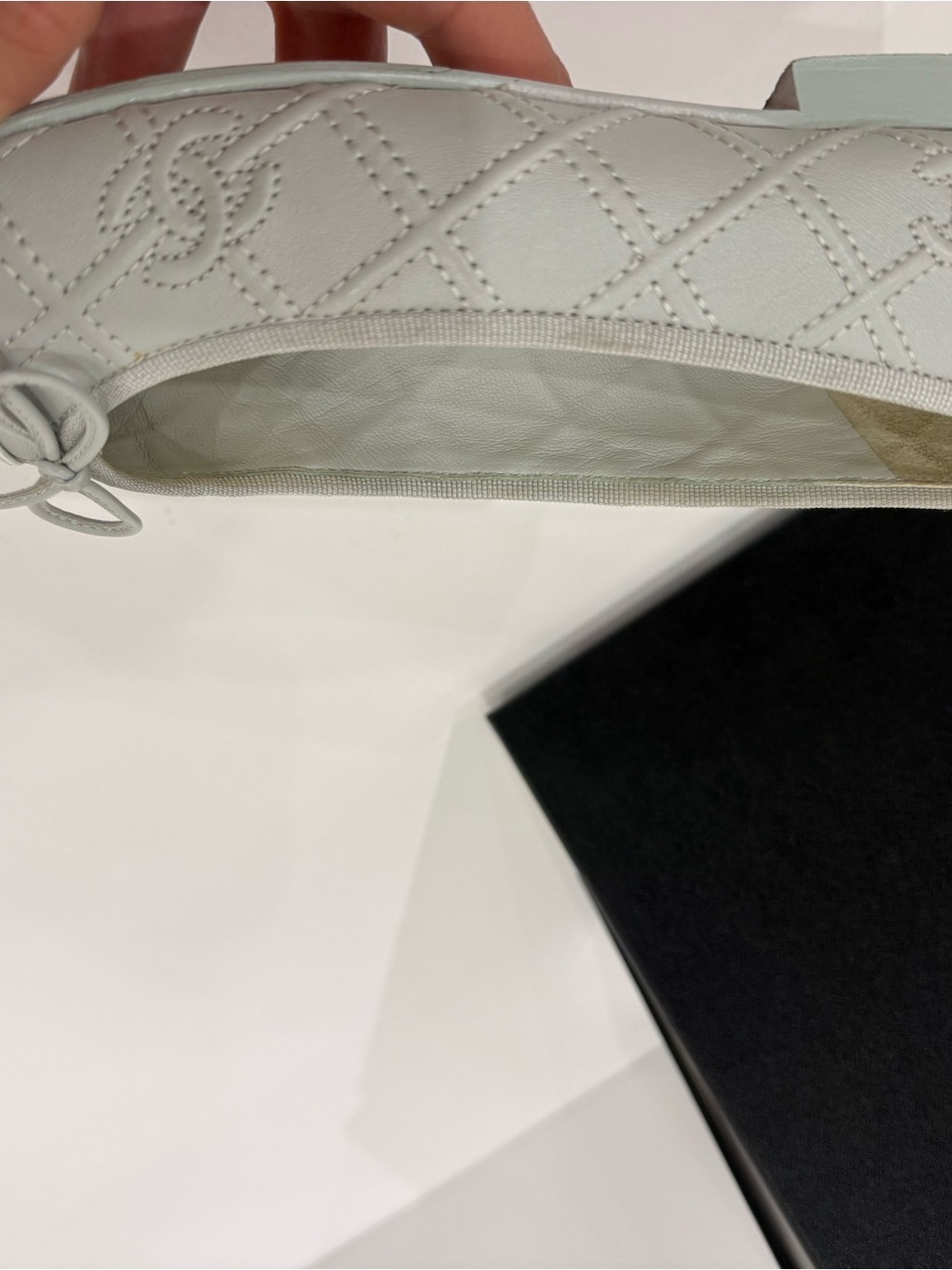 100% AUTHENTIC CHANEL Blue Gray Quilted Leather Ballet Flats with White Cap Toe - Picture 10 of 12